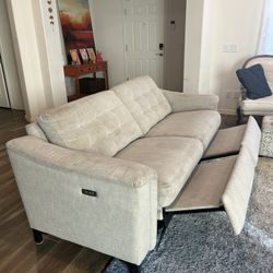 La-Z-Boy Power Reclining Loveseat