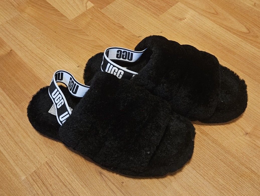 UGG PS Fluff Yeah Slipper