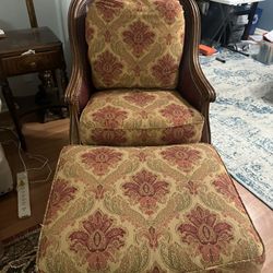 Fairfield Chair And Ottoman
