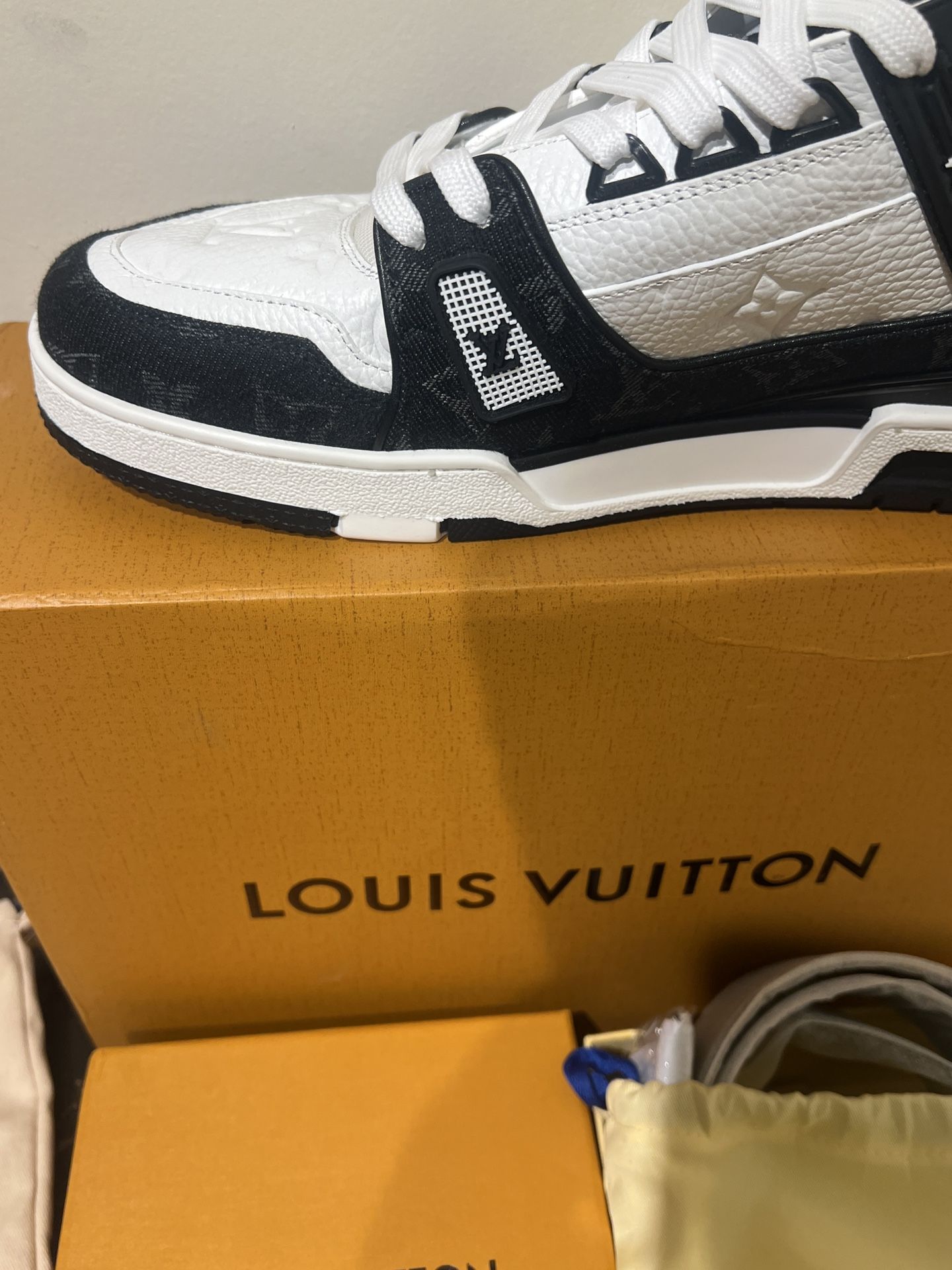 LV Sneakers Trainers