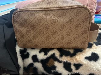 Makeup bag