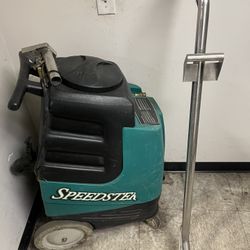 Carpet Cleaning Machine