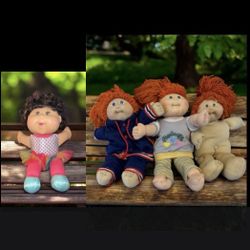 Lot 4 Cabbage Patch Kids  and Clothes