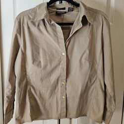 New york and company beige buttoned down blouse size 