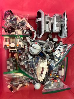 Lego Star Wars Bulk Lot with Minifigures.