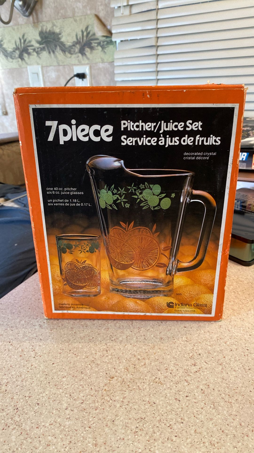 New Vintage Picture Juice Set