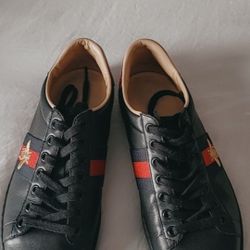 Gucci Men's Ace embroidered sneaker