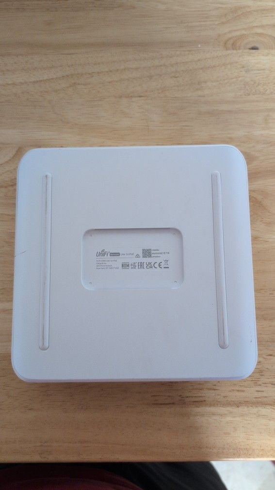 Unifi Switch Lite 16 PoE