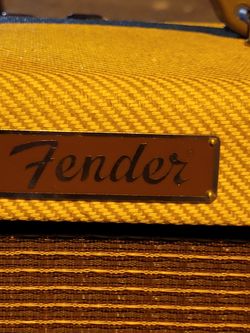 Fender DeVille 212