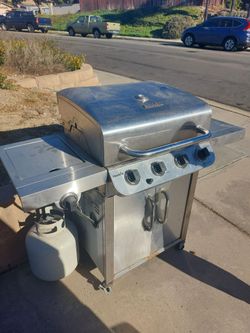 Charbroil Grill and Propane Tank