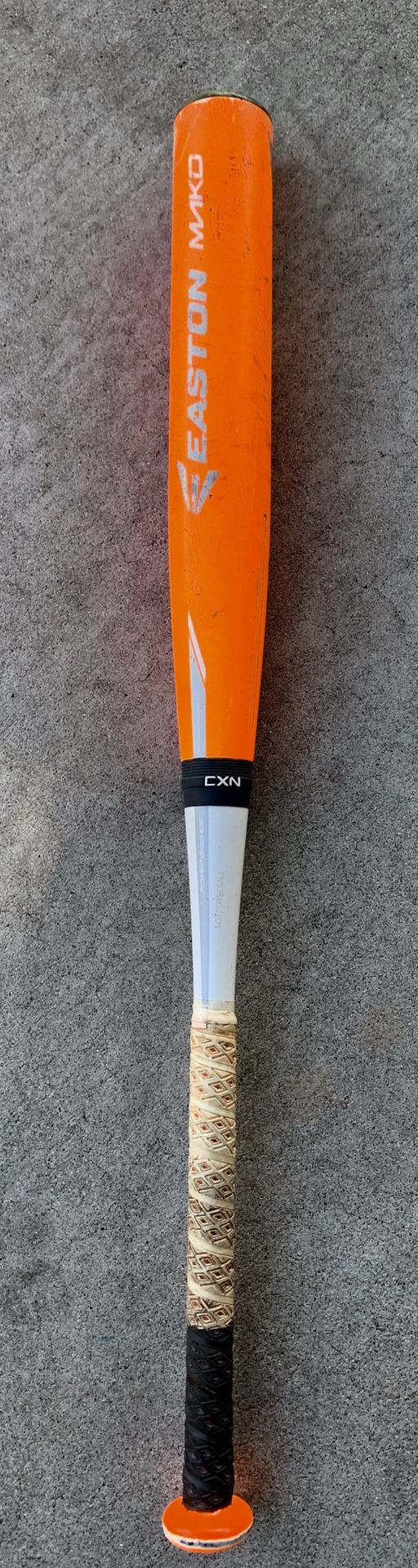 Easton Mako baseball bat