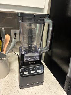 Ninja Smoothie IQ Blender with Auto IQ