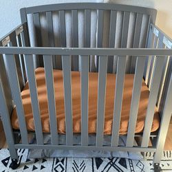 Mini Gray Crib
