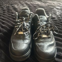 Supreme Air Forces Size 11 Black
