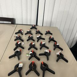 20 Pcs/set 2inch Mini Nylon Quick Spring Clamps Tips Tool Clip Jaw Opening New & used. There is a total of 20 clamps 2 are used 1 is missing the orang