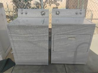 Estate washer and gas dryer