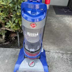 Vacuum, Bagless , Mint Condition