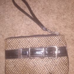 Esprit Wristlet