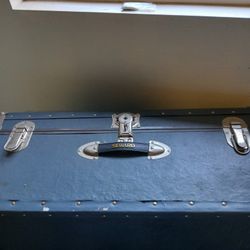 Seward Trunk Vintage 