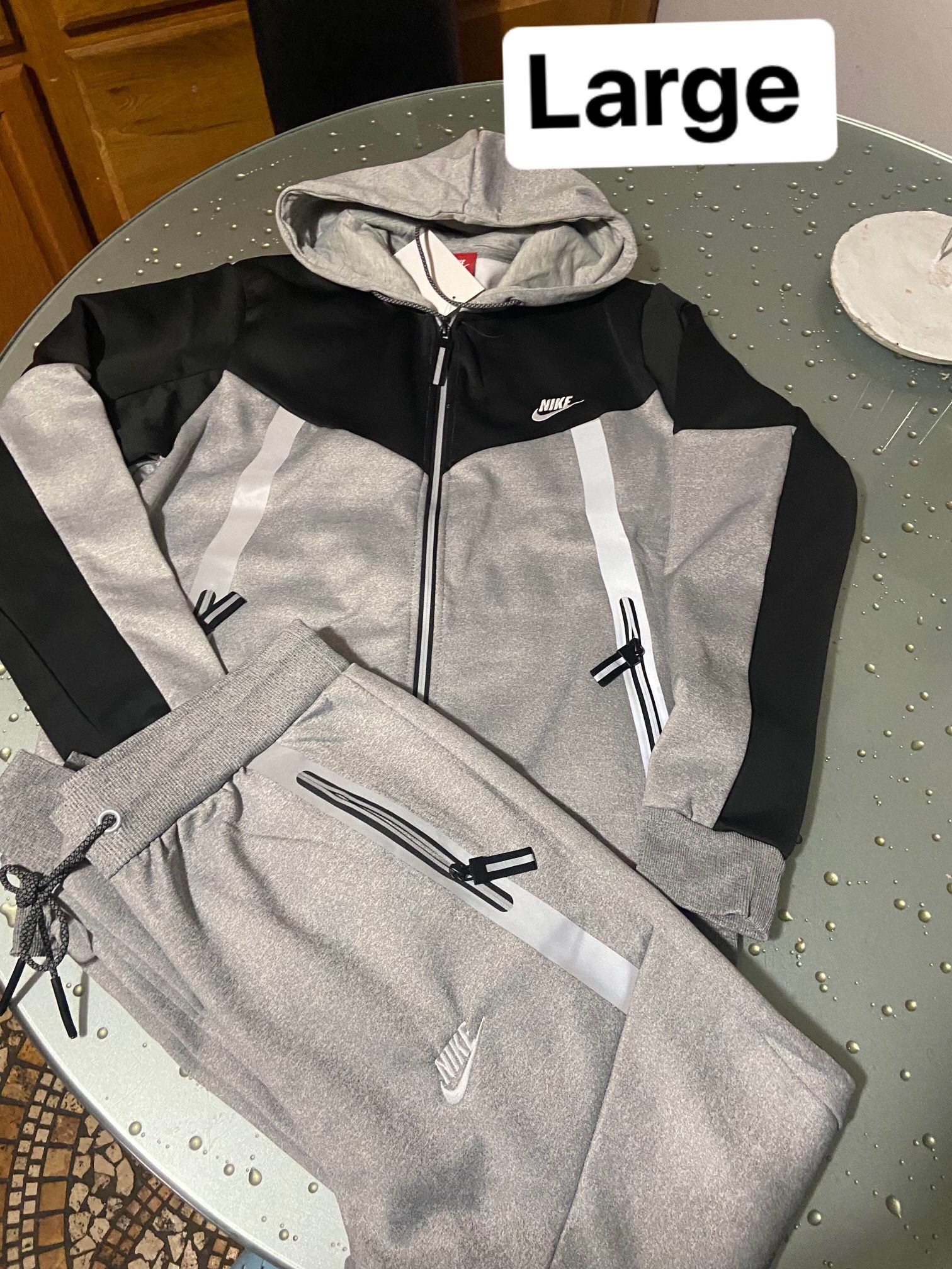 Nike Joggers