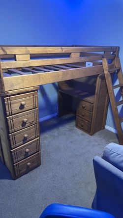 Boys Loft bed with desk and drawers !!