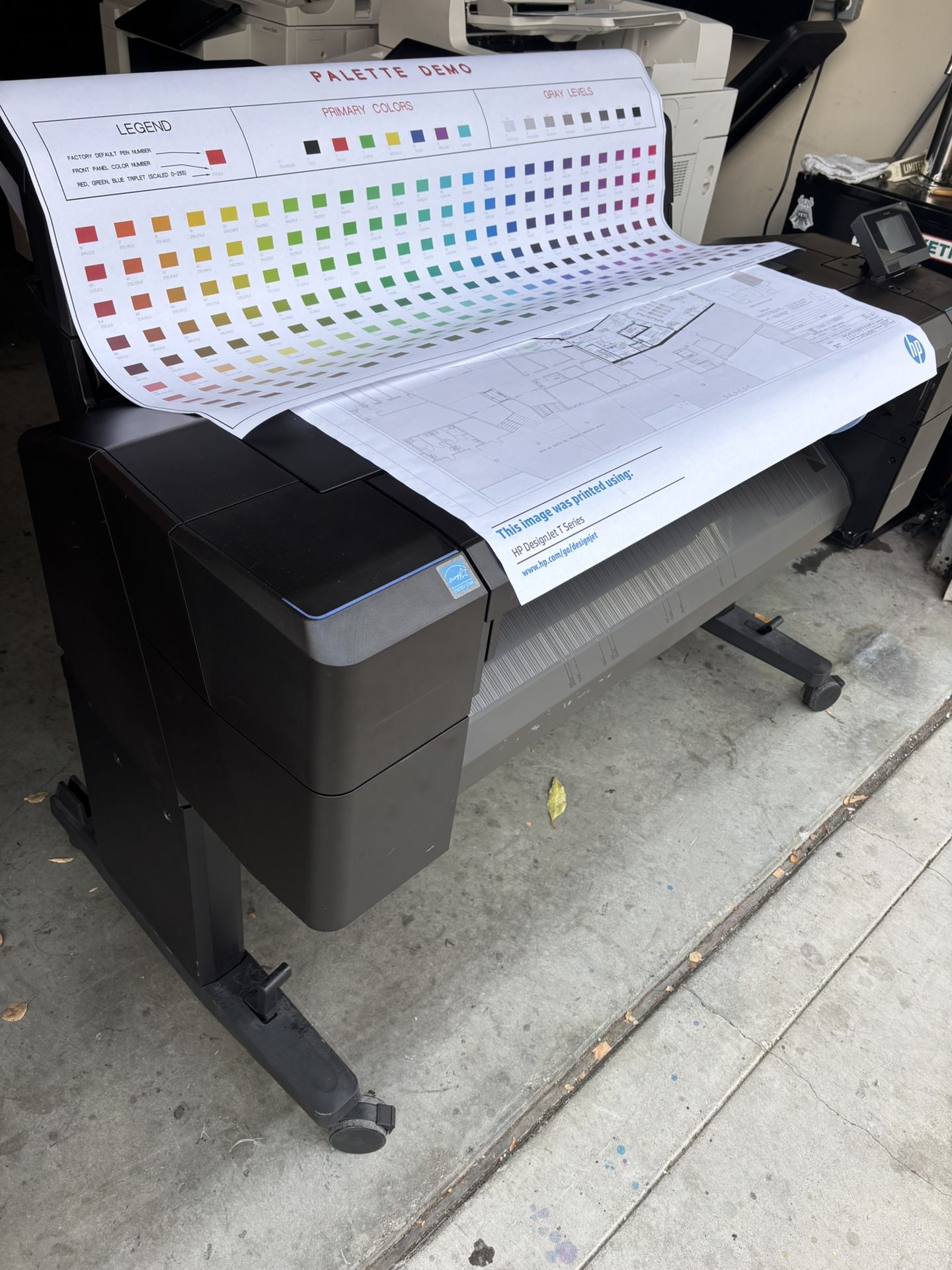 Hp Design Jet T930 Wide Format Printer:36inch Color And Black And White