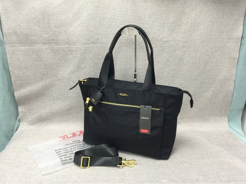 TUMI Voyageur Sidney Nylon Business Tote/Laptop bag