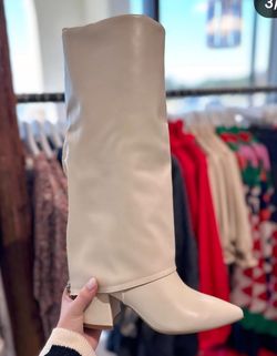 Fold Over / Shark Boots Size 7