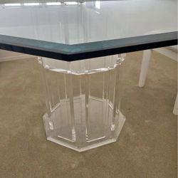 Beveled Octagon Glass Top With Acrylic Glass/lucite Base