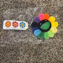 Takashi Murakami Rainbow Flower Plush Keychain Brand New 