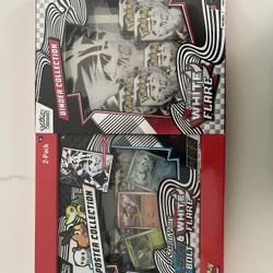 White flair  binder collection + poster collection