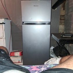 4 Foot Tall Refrigerator 