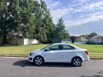 Chevrolet Sonic Sedan White