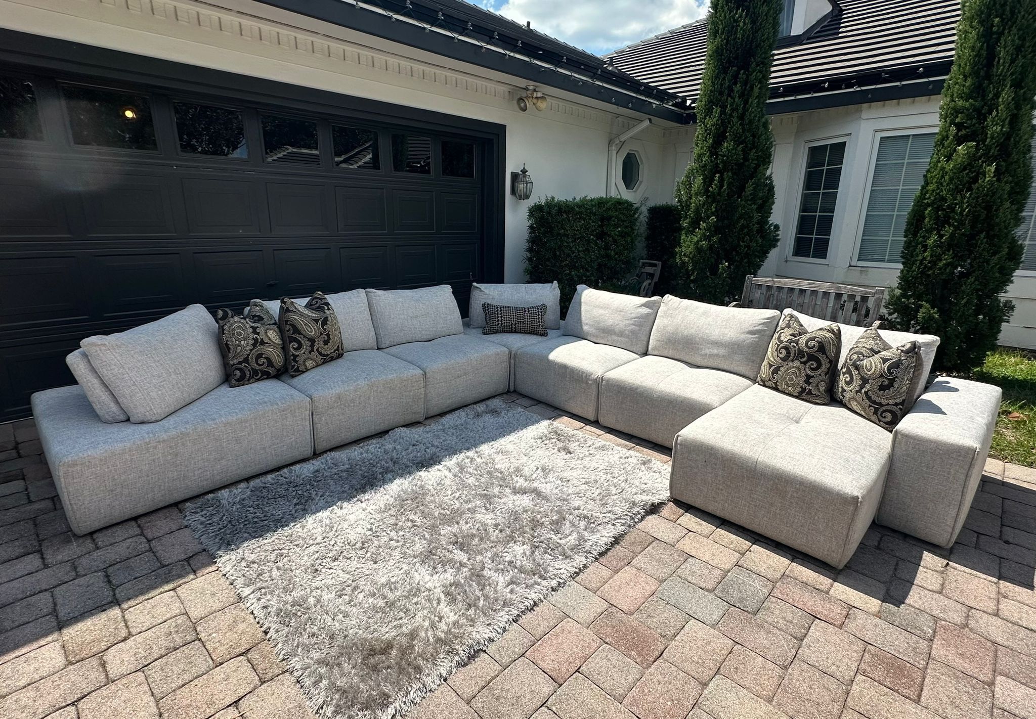 Sectional/Modular Sofa Rooms to go Laney Park Beige/Gray 8 Pieces (1 Rest-Arm ) DELIVERY AVAILABLE