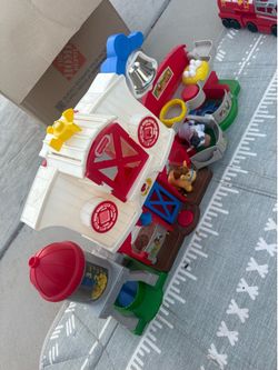 Farm toy