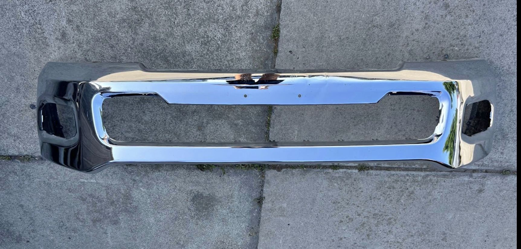19-24 Ram 2(contact info removed) OEM Polished Chrome Front Bumper