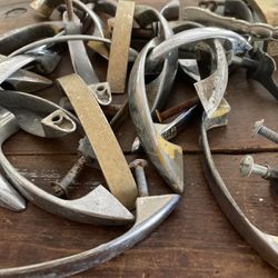 Vintage Hardware 