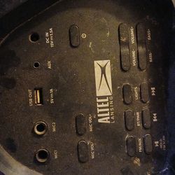 Speaker doesnt charge
