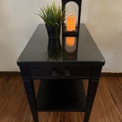 Refurbished Glass Top End Table 