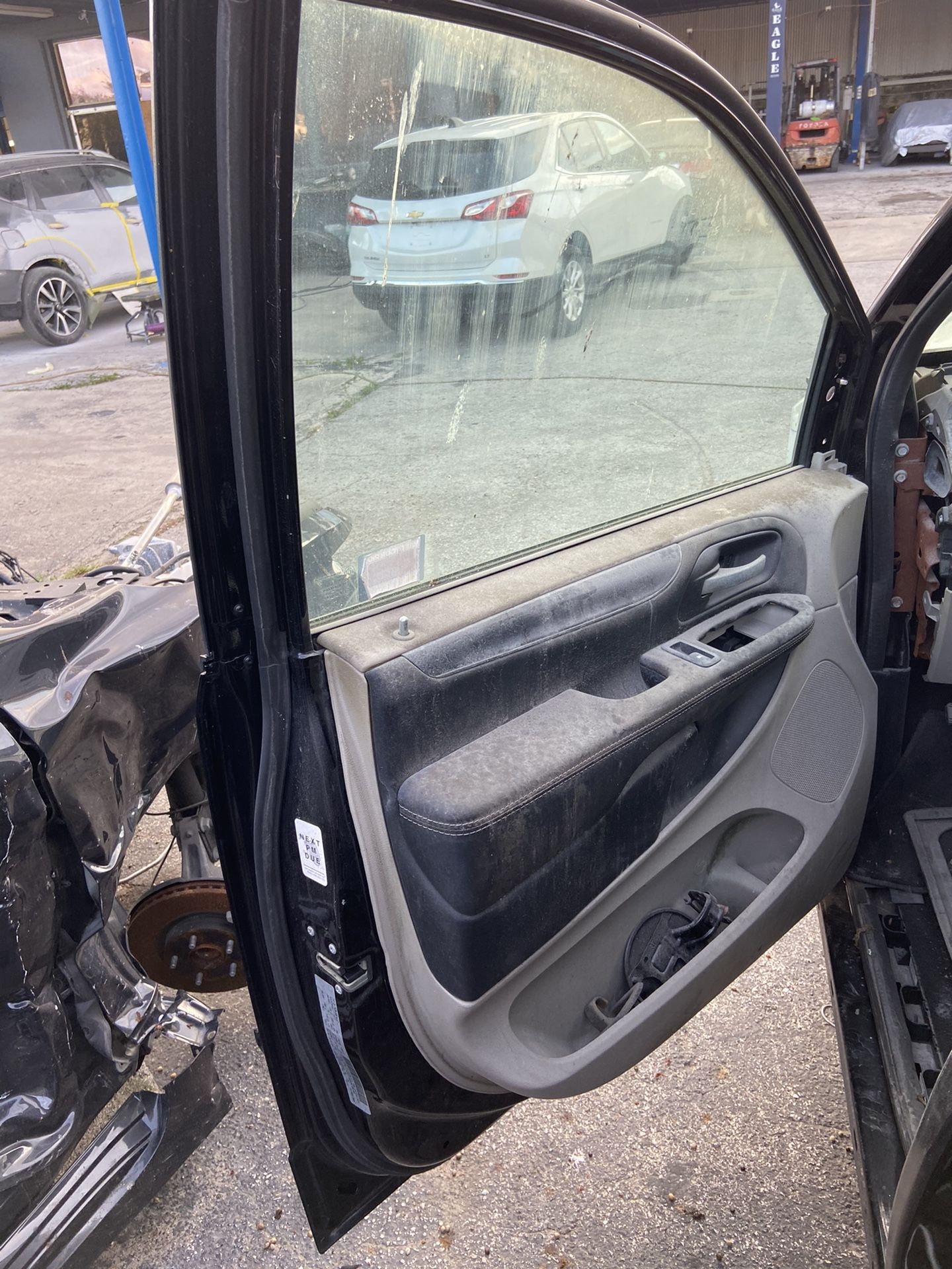2016 dodge caravan driver door for Sale in North Miami Beach, FL - OfferUp