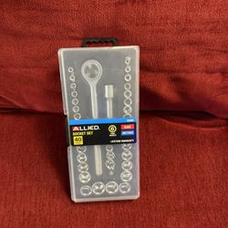 ALLIED. SOCKET SET 40 PIECE New