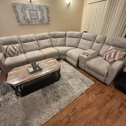 Sectional Sofa 
