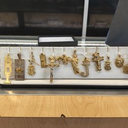 14k10k Gold Pendant Different Prices And Different Grams Layway Available 10% Down If You Interested Please Make Sure You Ask For Maribel Thank You 