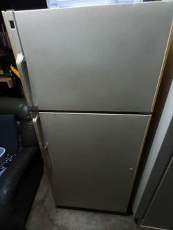 GE refrigerator