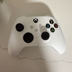 Xbox Controller With 2 Pc Battery Pack 