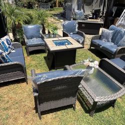 Brand New Patio Outdoor Furniture Set With Fire Pit 