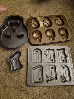 Specialty Baking Pans 