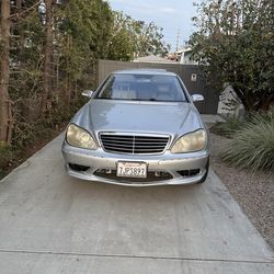 Mercedes benz 2006 S500 V8