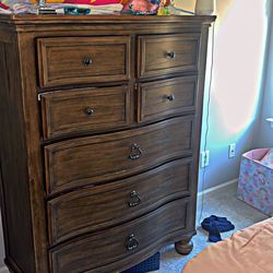 Queen Size Bedroom Set