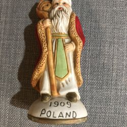 Porcelain Figure 1909 Poland Christmas Santa 